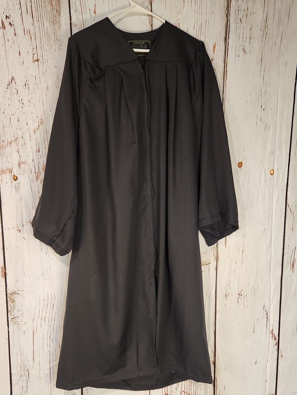 Graduation Cap And Gown 5'6" To 5'8" EUC